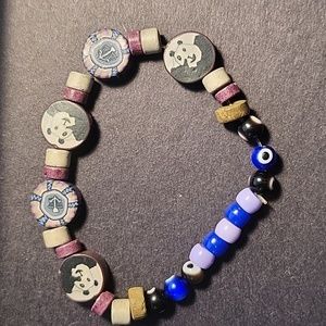 beaded bracelet with pandas.